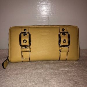 Coach Bags - Coach Wallet Coach Bags - Coach Wallet
